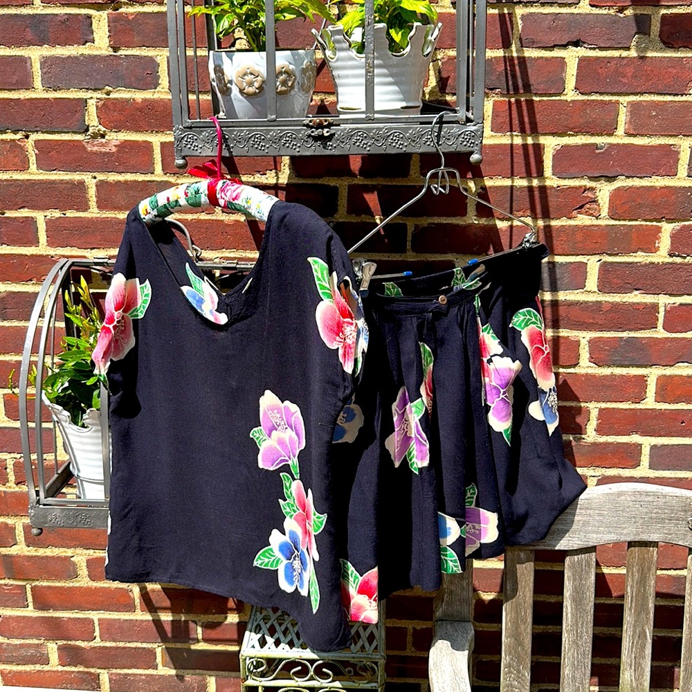 Adorable two piece romper set from Maui
